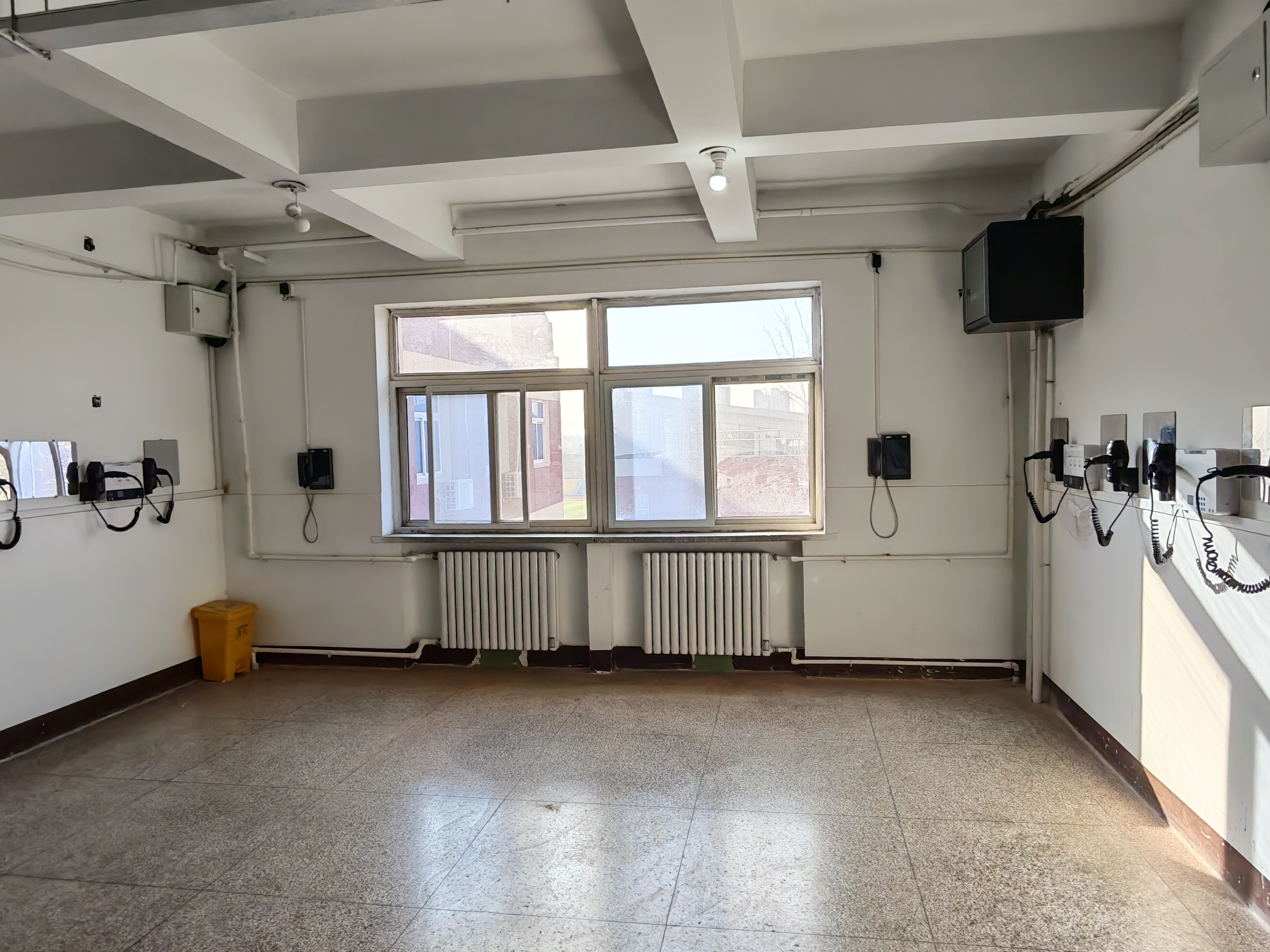 Ʒ��У�@ҕ�lԒ�C